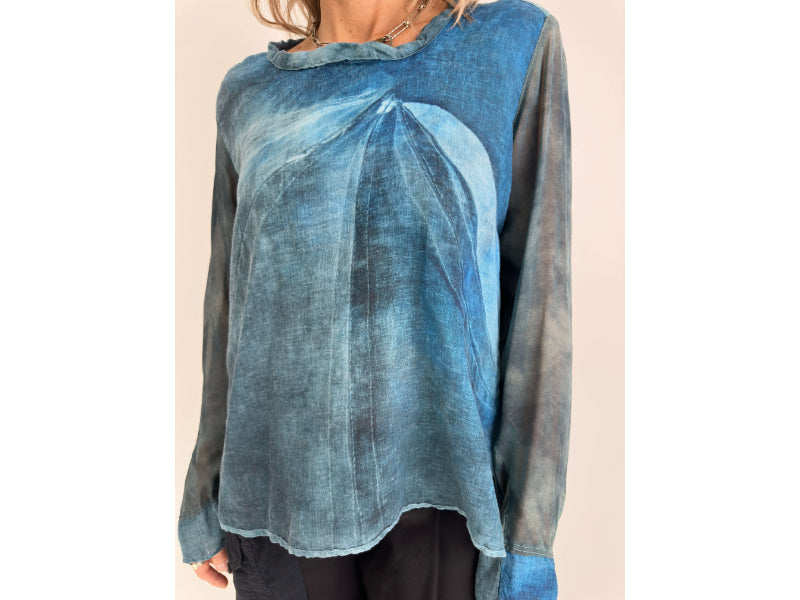 Tatiana Palnitska- JF7/ Happily Distressed Top