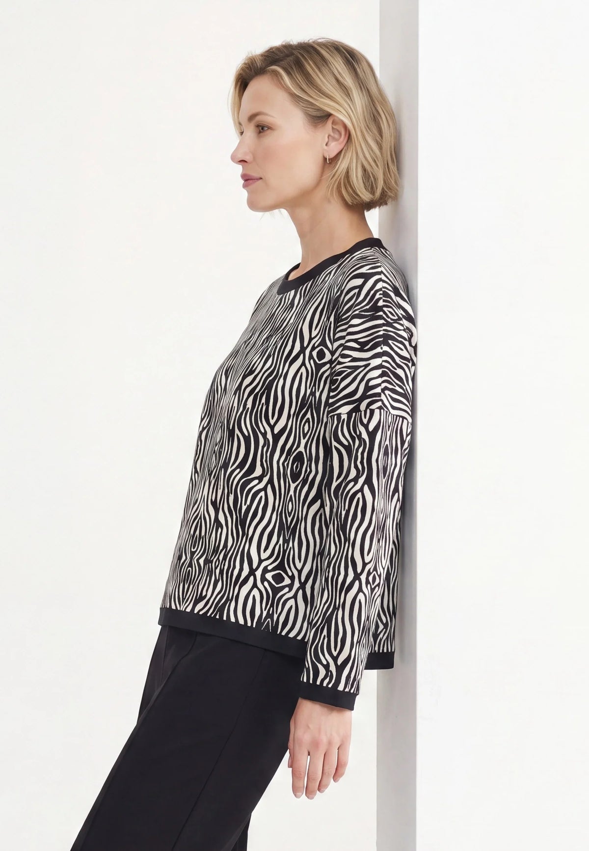 LUUKAA- ASTA Printed Crewneck Top