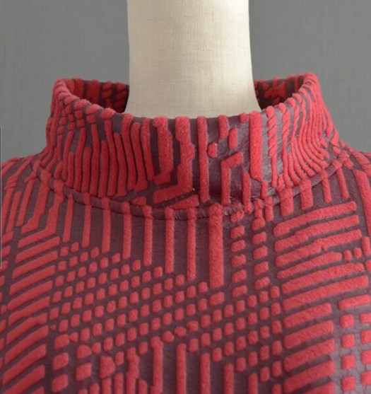 Raksa- Geo-Textured Mock Neck Tunic Dress – Red