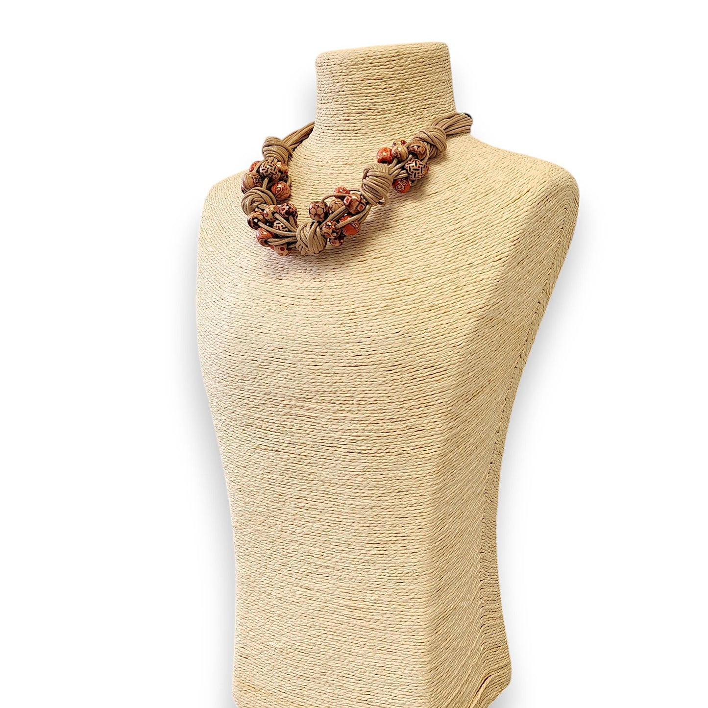 Bijoux Envie Jewelry - Short Beaded Chunky Knot Necklace
