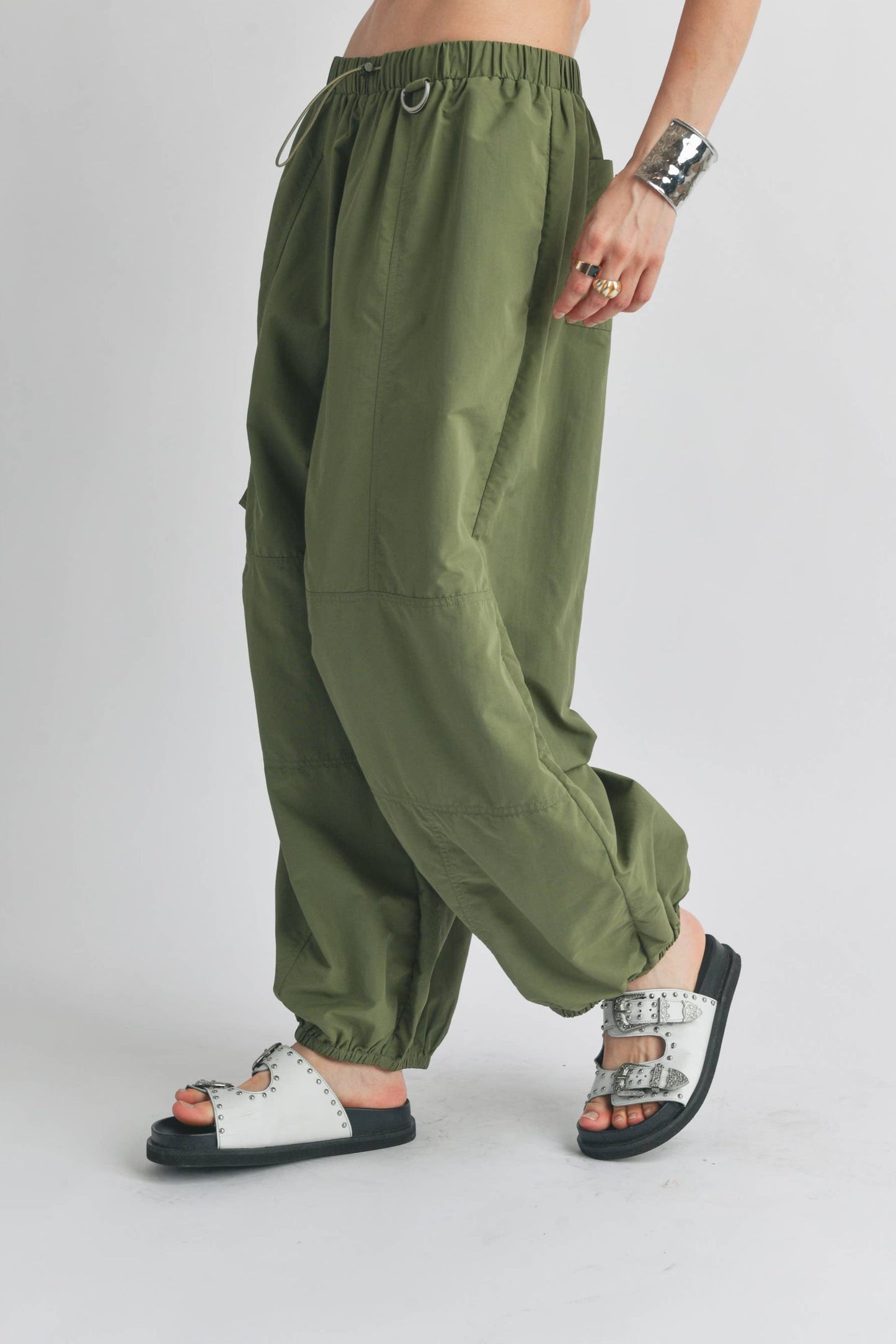 Signature 8 - Parachute Pant