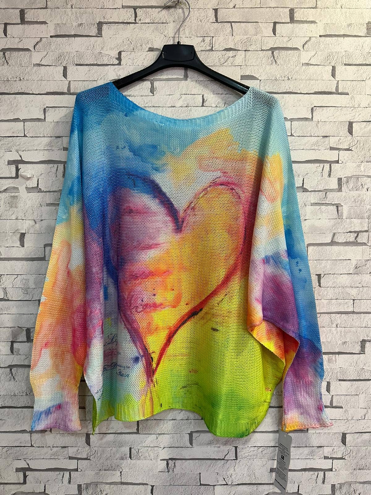 LOOWIE - Heart Printed Sweater