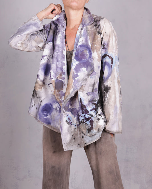 Tatiana Palnitska - Tru28/ Purple pebbles on snowy ground