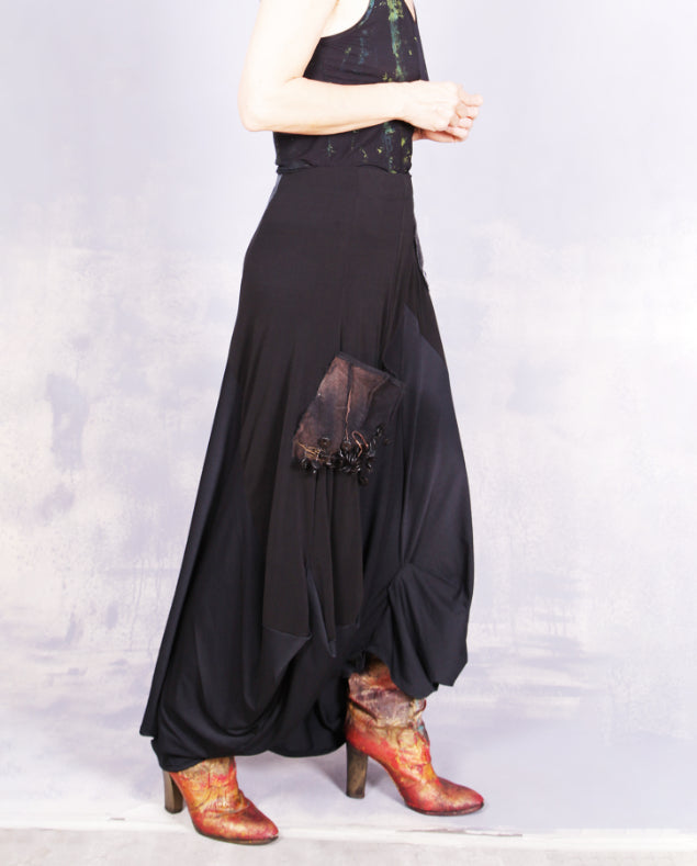 Tatiana Palnitska- ND24/ Beaded Pocket Full Black Skirt
