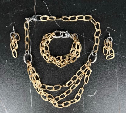 Hammered Gold plated link Necklace