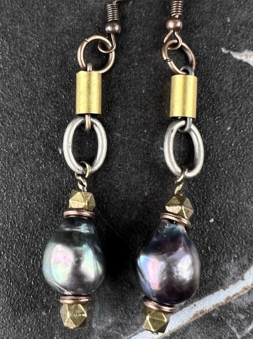 NSerena Jewelry-Peacock Pearl Earrings